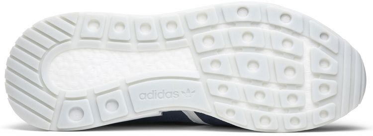 Commonwealth x adidas ZX 500 RM Friends  Family