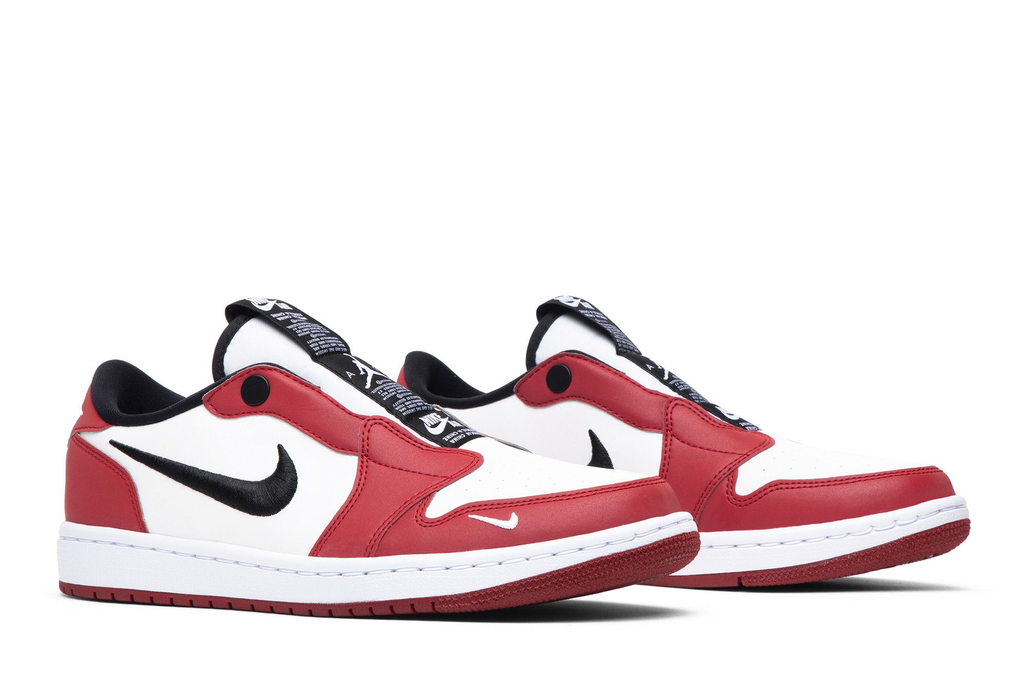 靴 Nike GS AirJordan 1 Retro Low OG Chicago Air Jordan 1 Retro Low 'Chicago' Release Date. Nike SNKRS