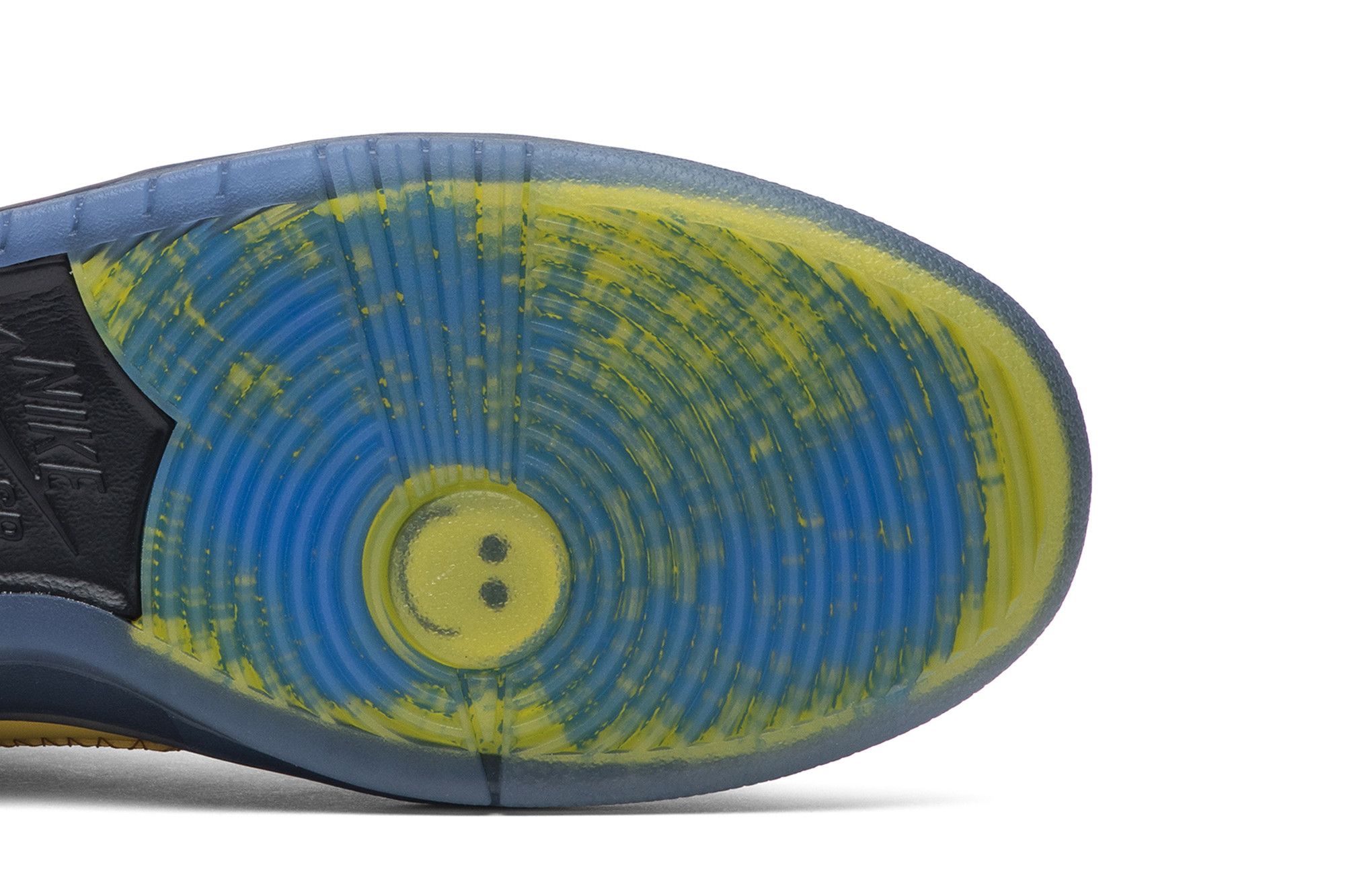 靴 Nike SB Dunk High Doernbecher (2019) Buy Nike Dunk High SB Retro 'Doernbecher' 2019 - 579603 740 19 | GOAT