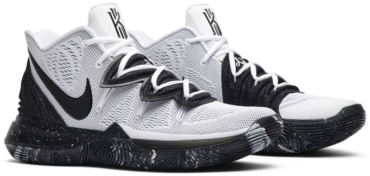 Nike Kyrie 5 Oreo