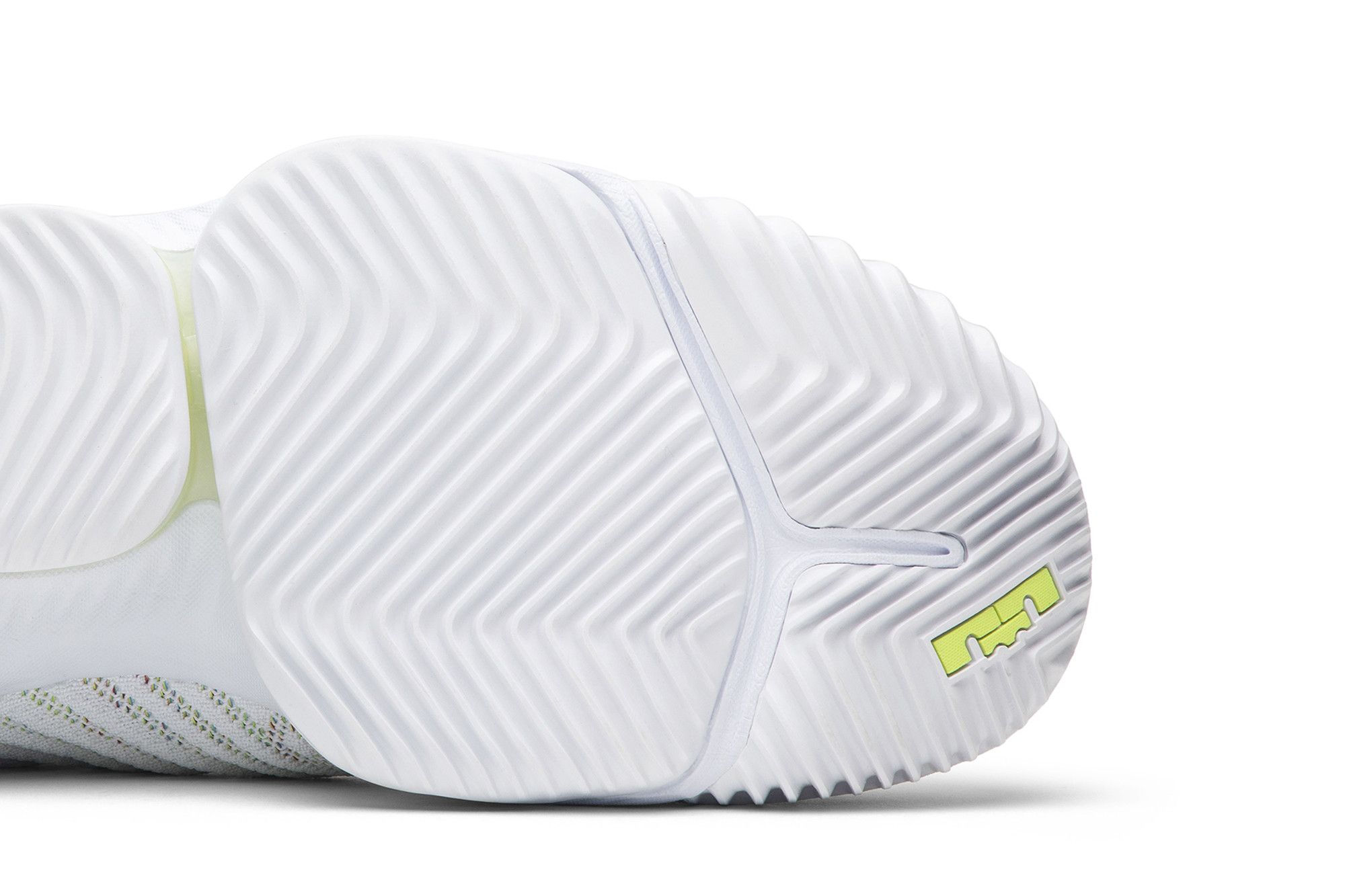 buzz lightyear kyrie