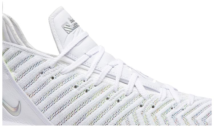 LeBron 16 Buzz Lightyear