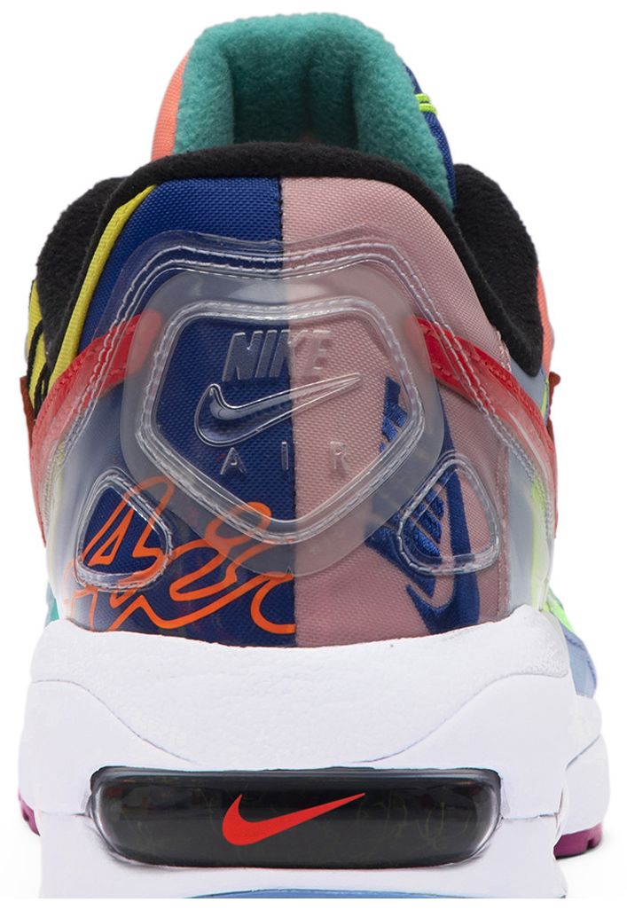 Atmos x Air Max 2 Light QS Logos