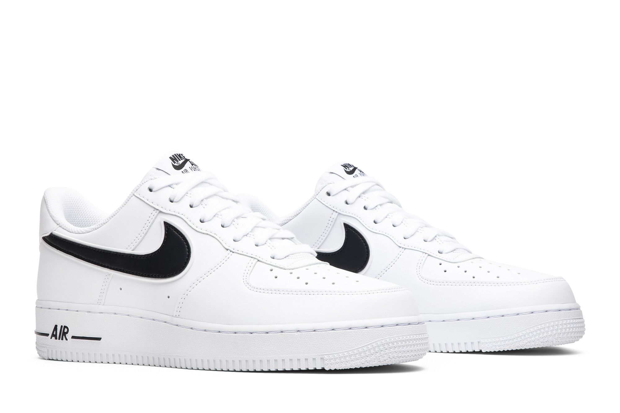 White and black air force 1 low on sale