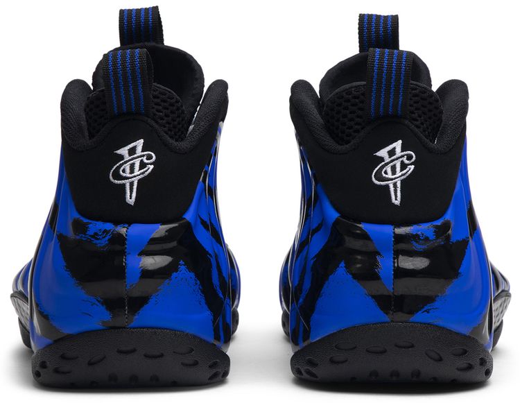 Nike Air Foamposite One Tiger Stripes