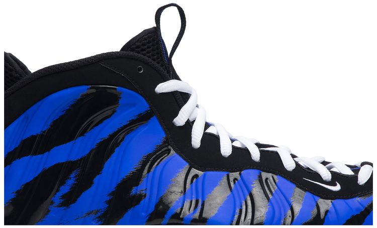 Nike Air Foamposite One Tiger Stripes