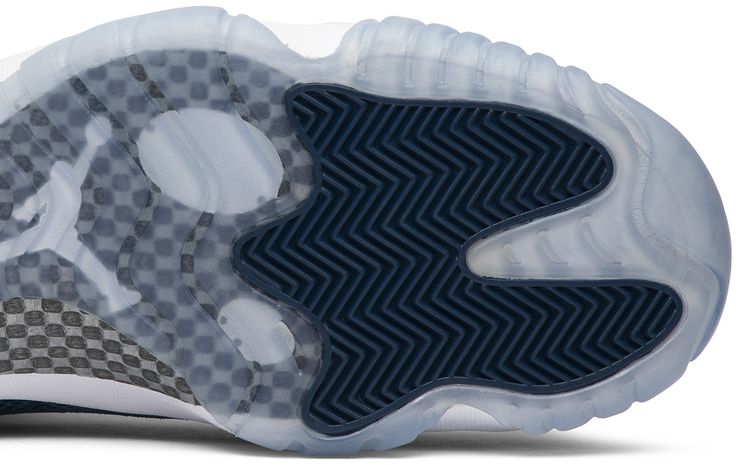 Air Jordan 11 Retro Low Navy Snakeskin 2019
