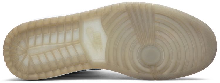 Air Jordan 1 Retro UNC Patent