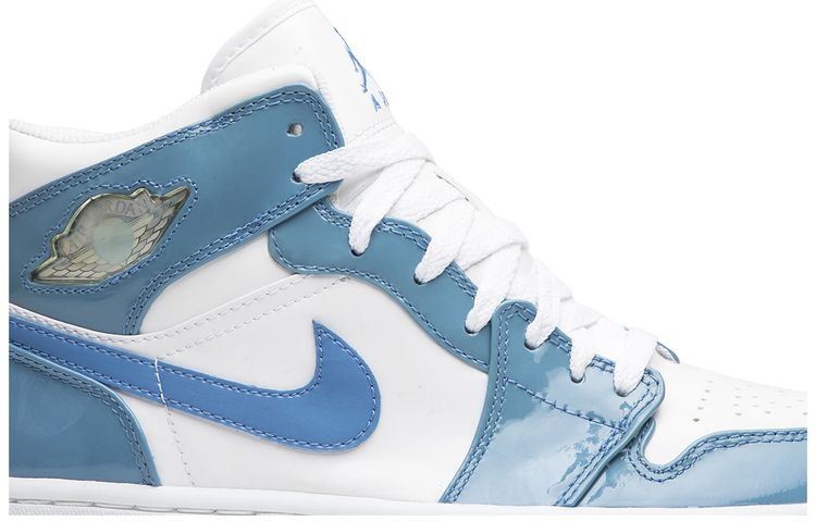 Air Jordan 1 Retro UNC Patent