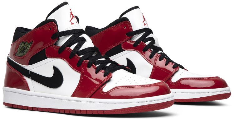Air Jordan 1 Retro Patent Chicago Bulls 2003