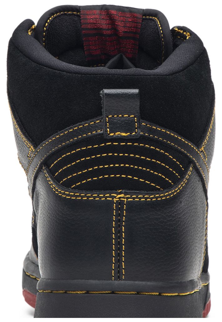 Nike Dunk High Pro SB Unlucky