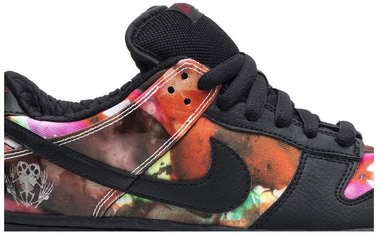 Nike Dunk Low SB Pushead