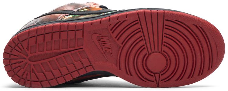 Nike Dunk Low SB Pushead