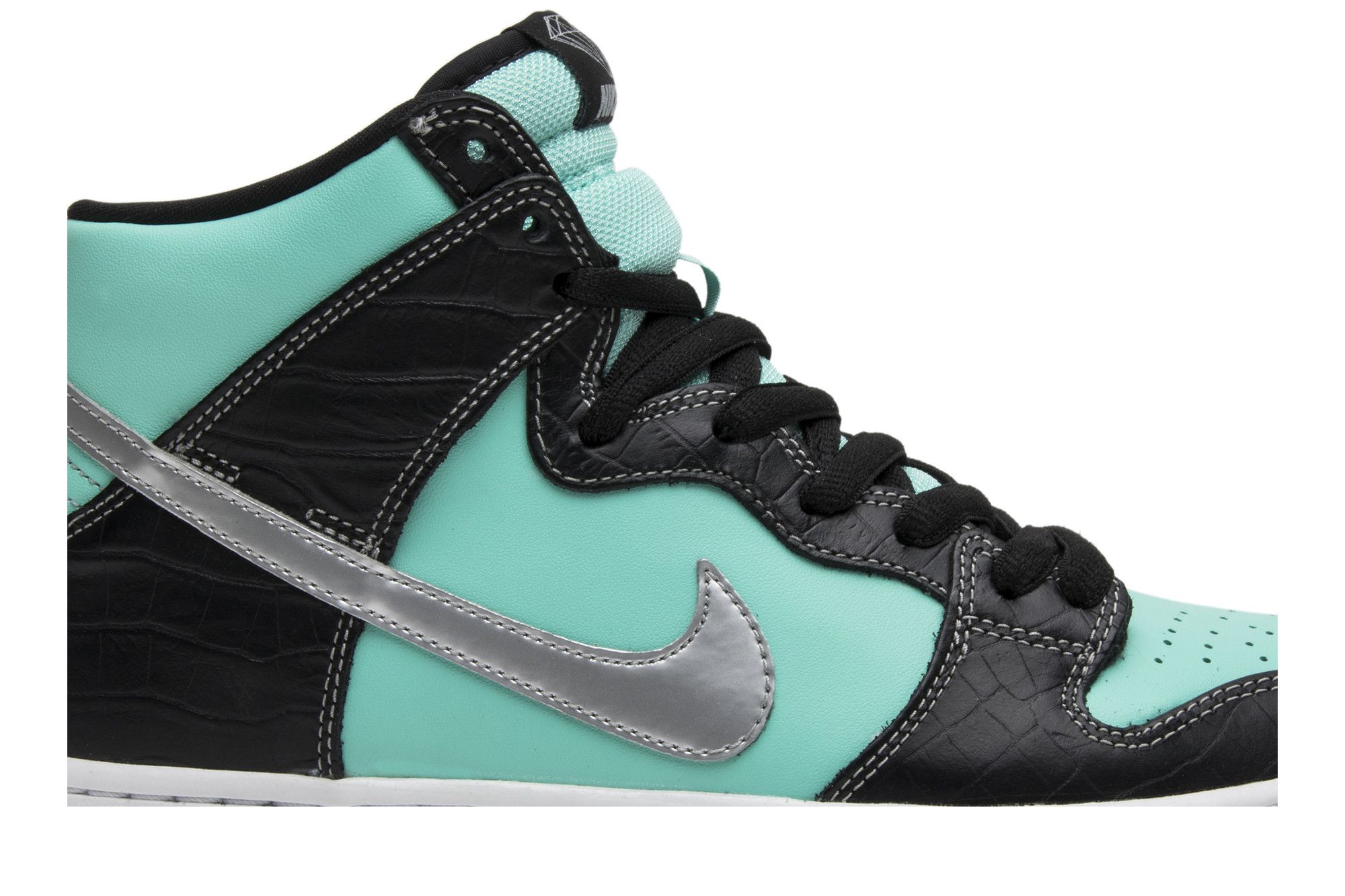 Buy Diamond Supply Co. x Dunk High Premium SB Tiffany 653599 400 GOAT