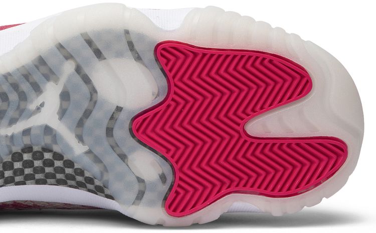 Wmns Air Jordan 11 Retro Low Pink Snakeskin