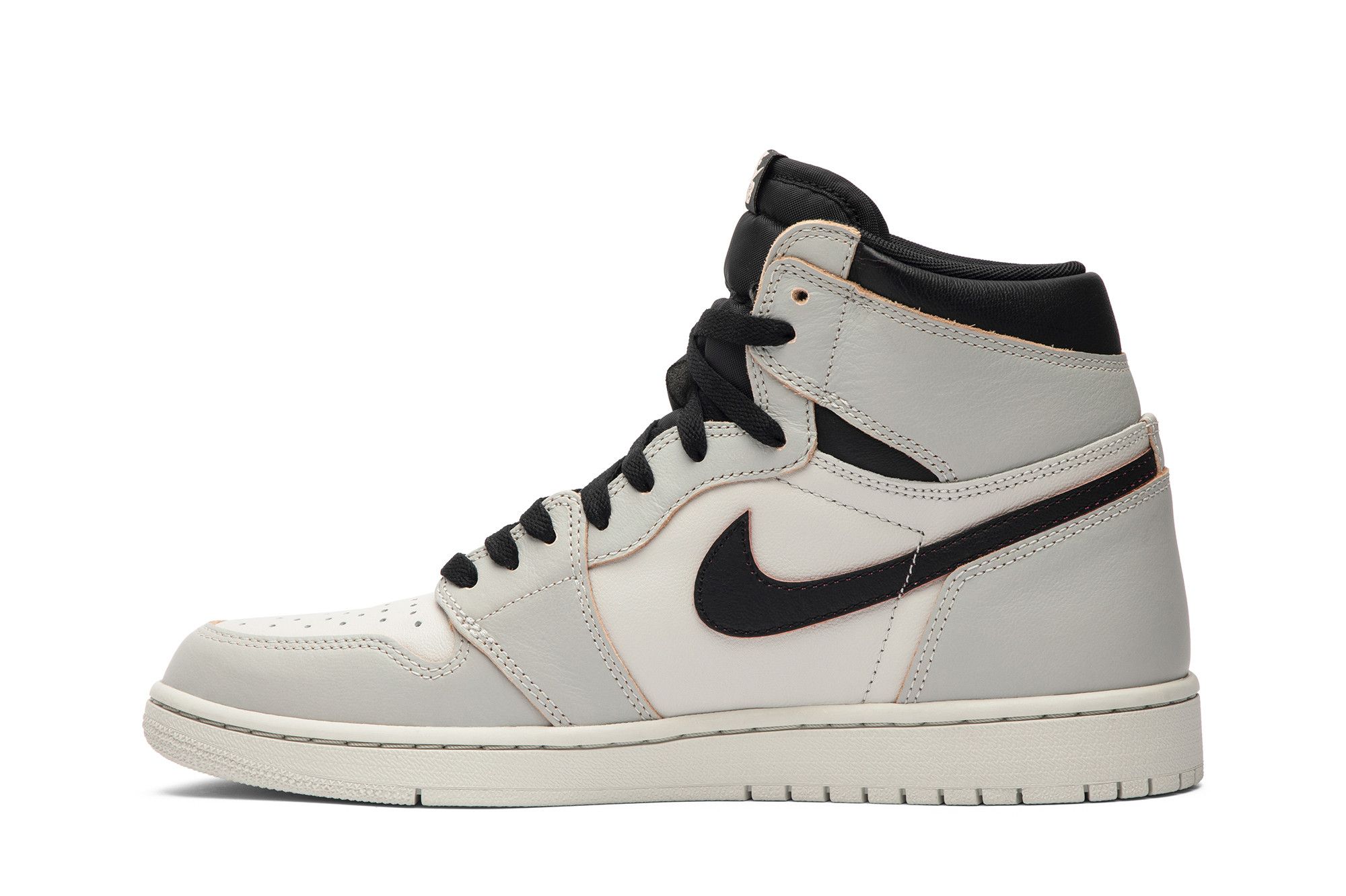 Nike sb x air jordan 1 high og defiant nyc to paris light bone - black - crimson tint shop