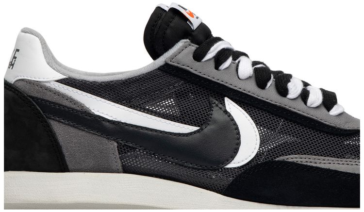 sacai x LDWaffle Black