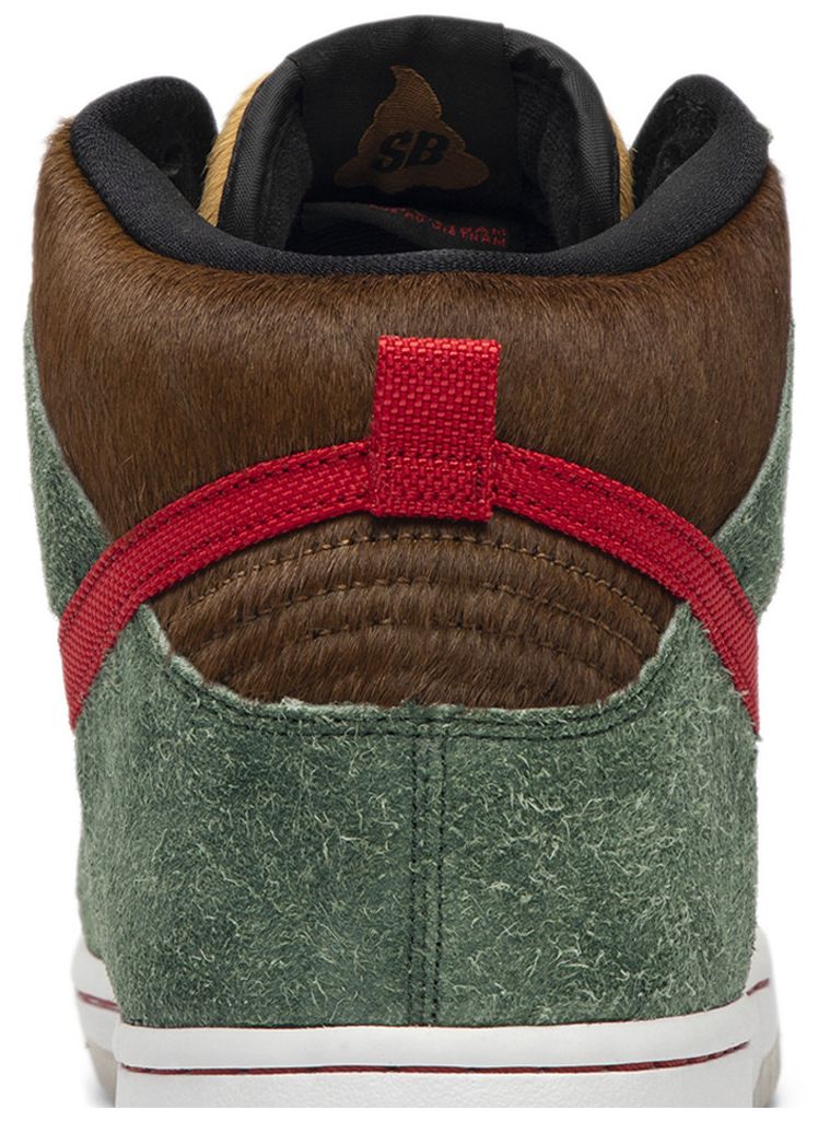Dunk High SB Walk The Dog