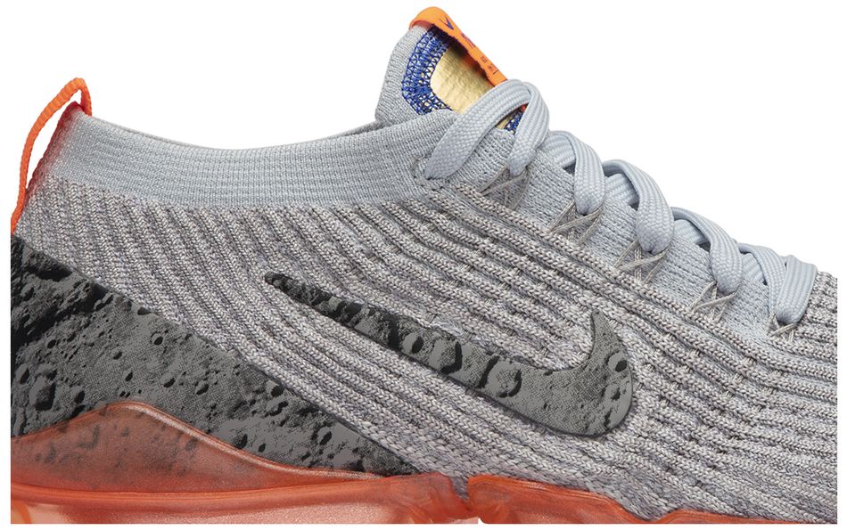 vapormax flyknit moon landing