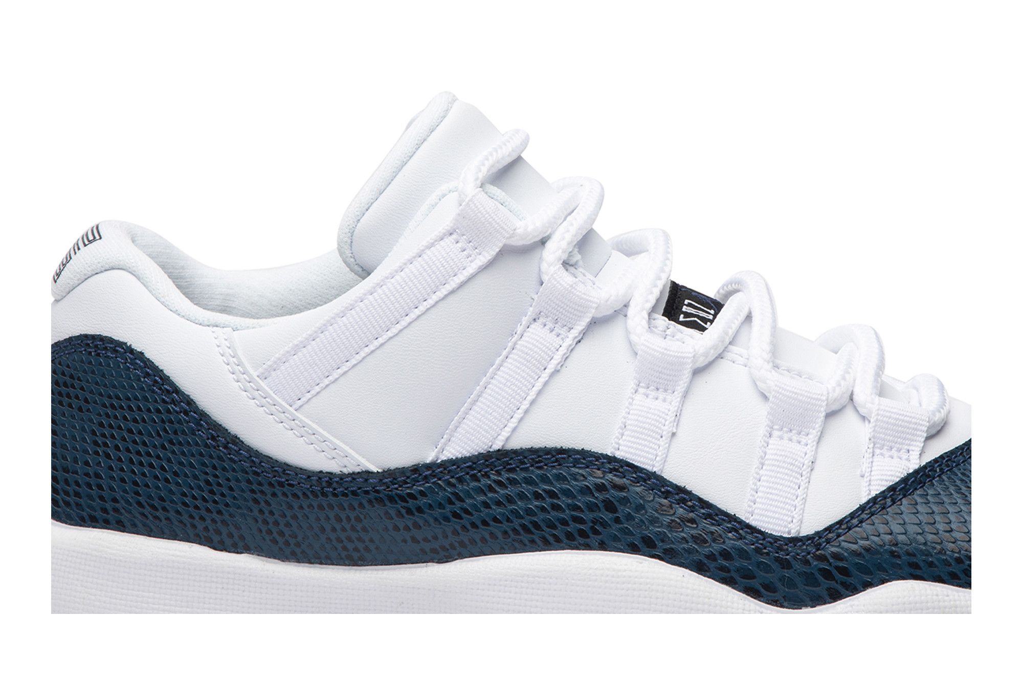 Air jordan 11 low blue snakeskin 2019 clearance