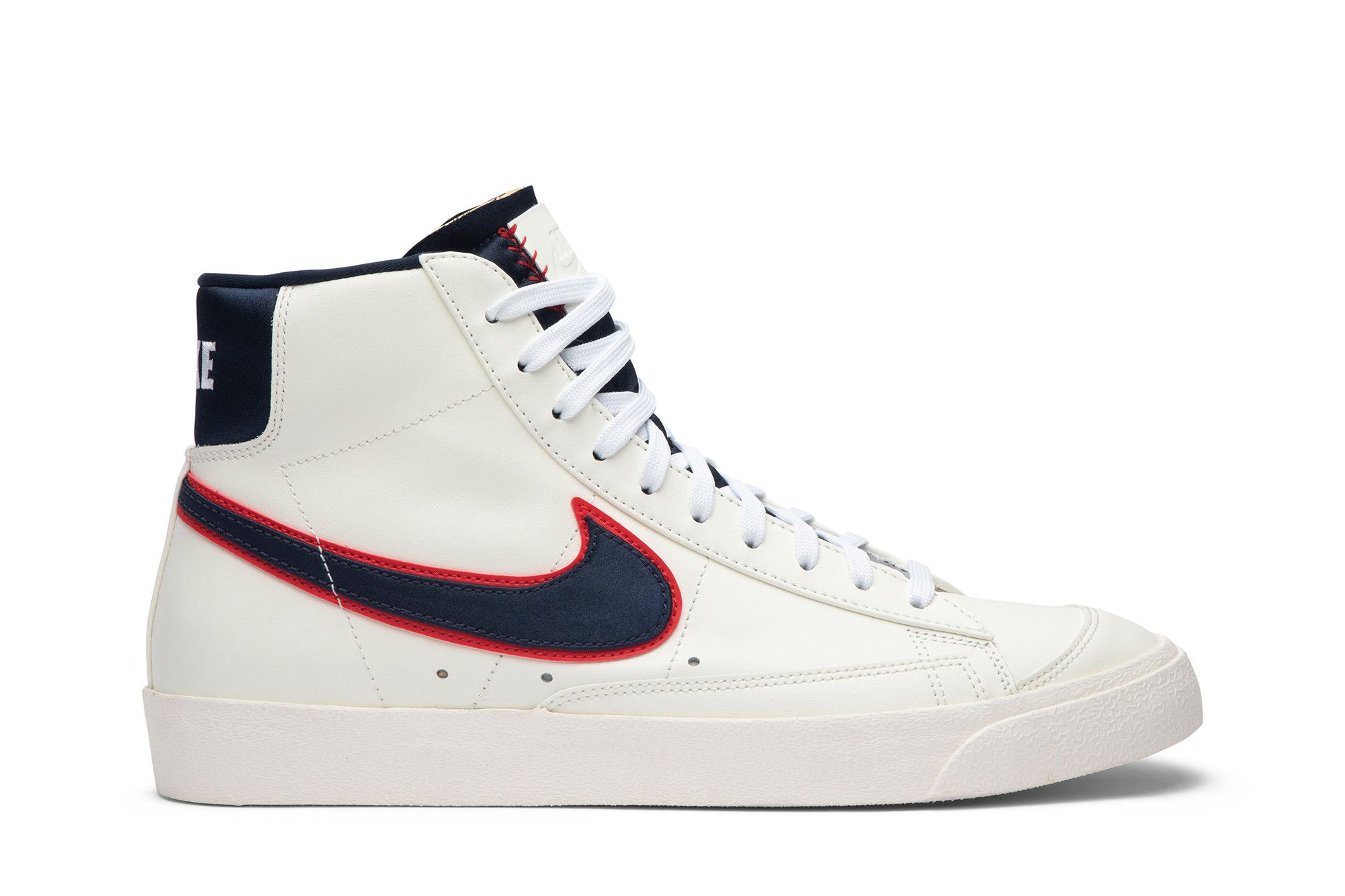 Nike blazer mid 77 city top pride