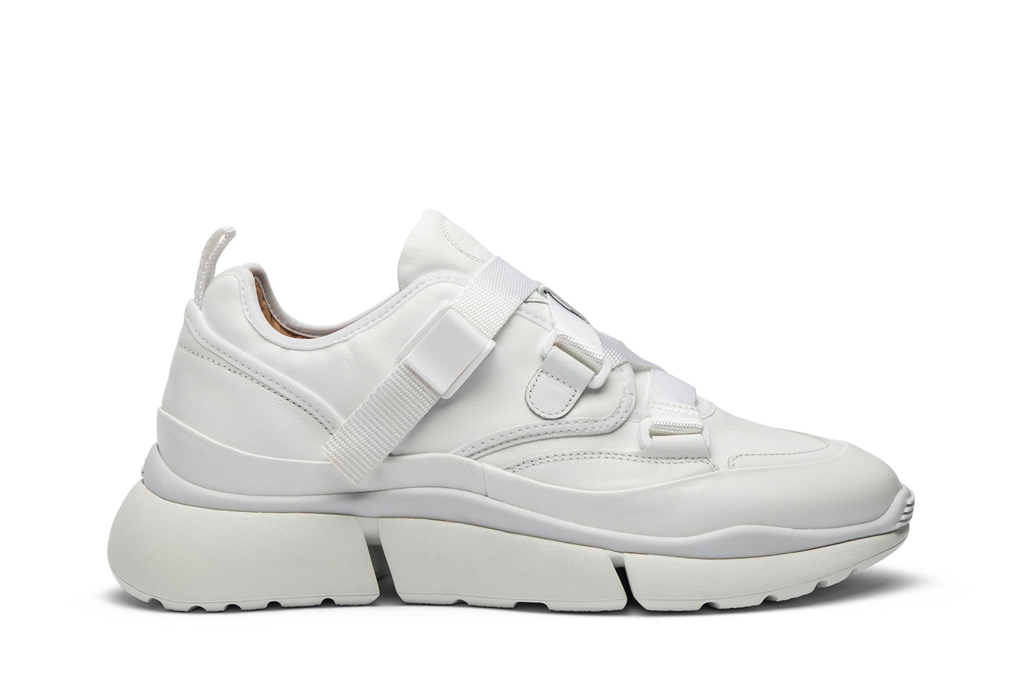 Buy Chlo Sonnie Low Top White CHC19S05175 101 GOAT