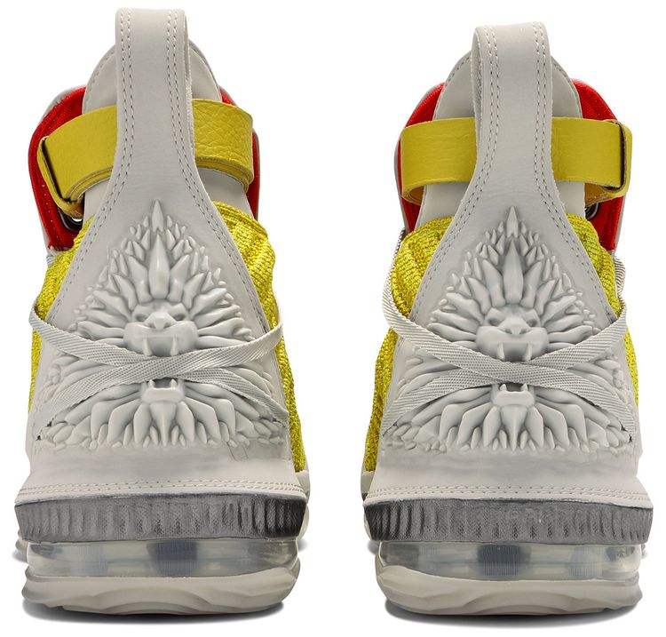 HFR x LeBron 16 Harlem Stage