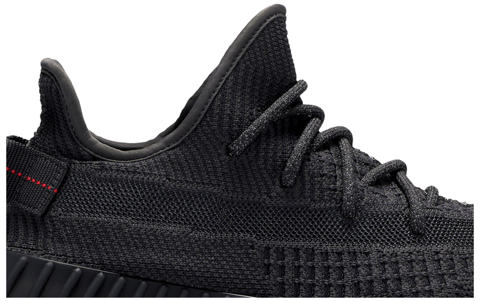 yeezy boost 350 v2 black footlocker