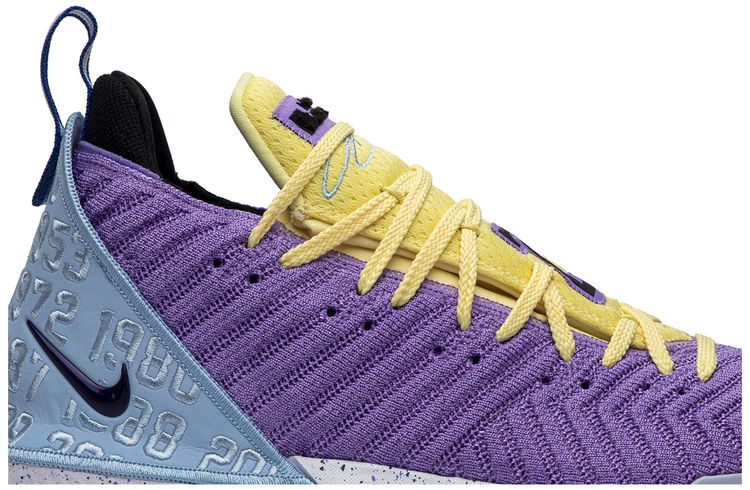 LeBron 16 Lakers Heritage