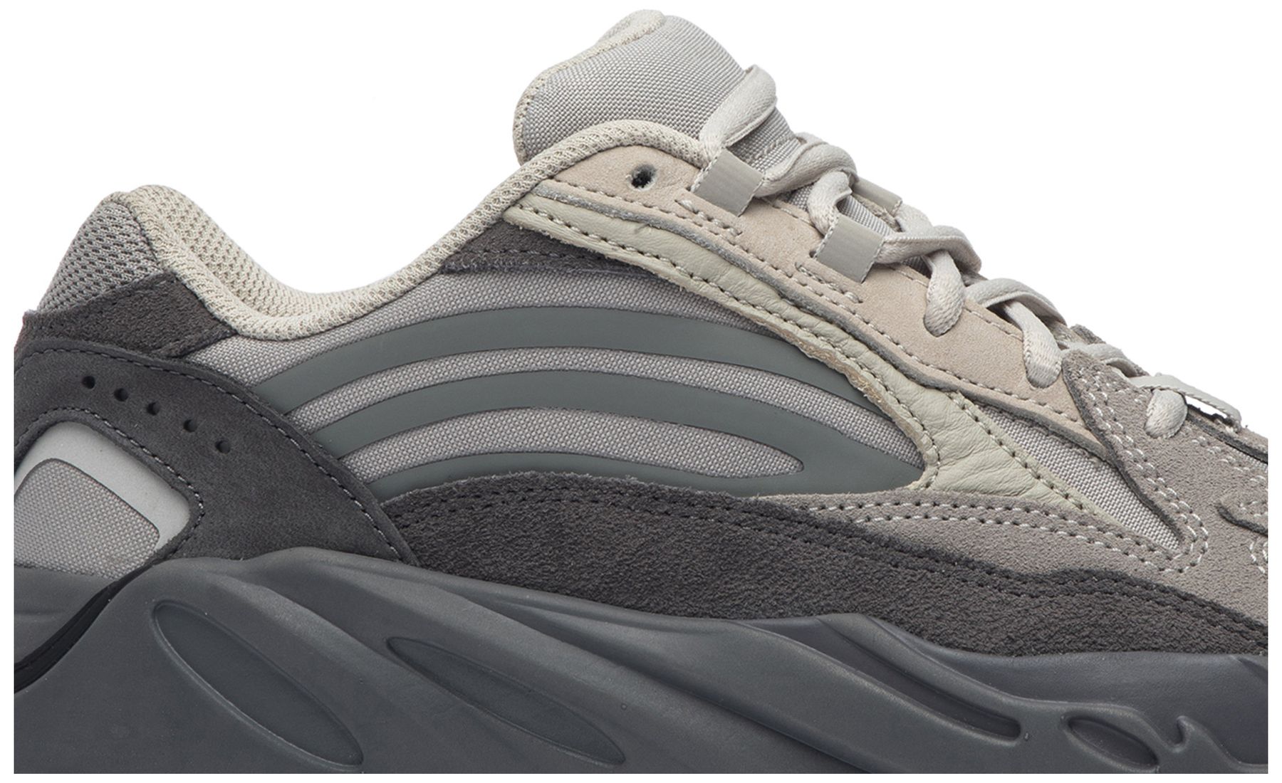 yeezy 700 tephra on feet