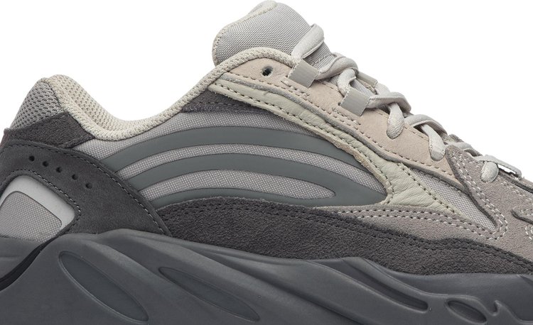 Yeezy Boost 700 V2 Tephra