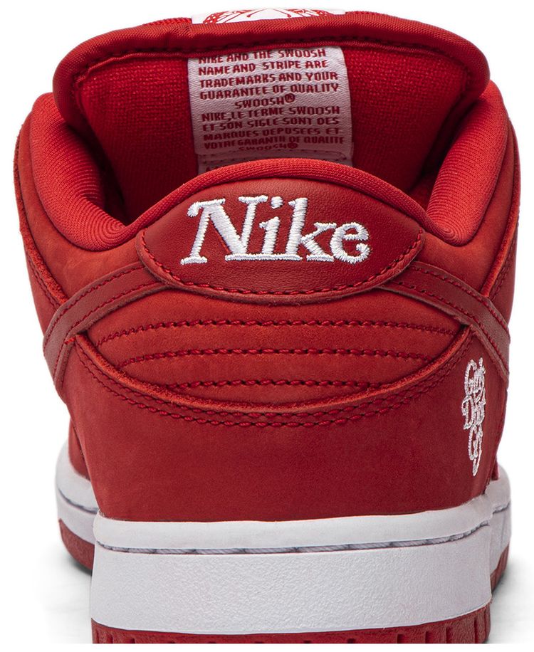 Girls Dont Cry x Dunk Low Pro SB QS Coming Back Home