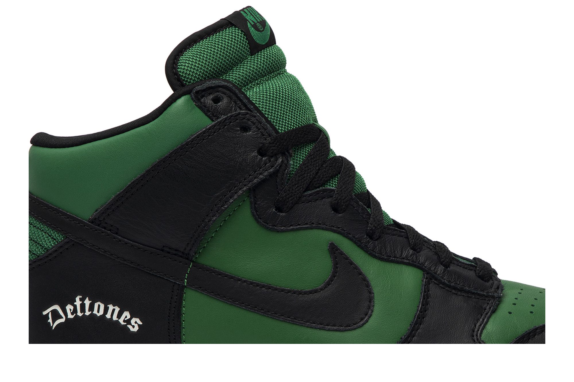 Buy Dunk Hi Premium Deftones BMB410M1C3 GOAT SA