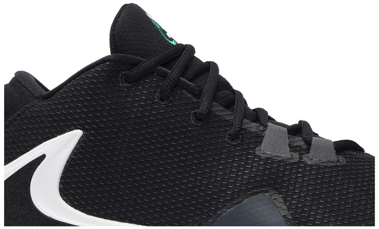 Zoom Freak 1 Black