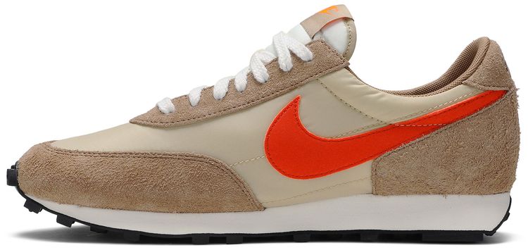 Nike Daybreak SP Vegas Gold