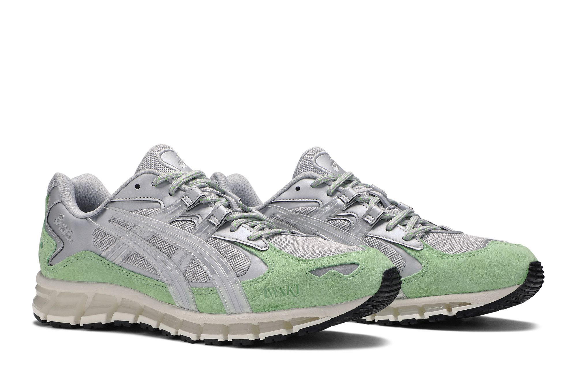 Achetez des Awake NY x Gel Kayano 5 360 Silver Mint 1021A244 020 GOAT FR