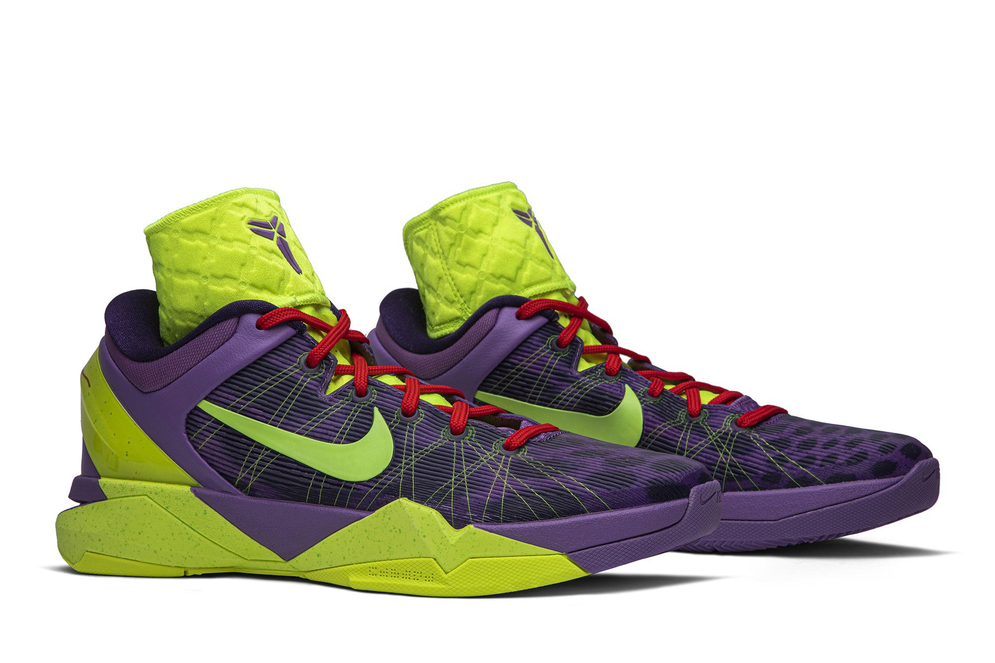 Buy Zoom Kobe 7 Supreme Christmas 488244 500 GOAT