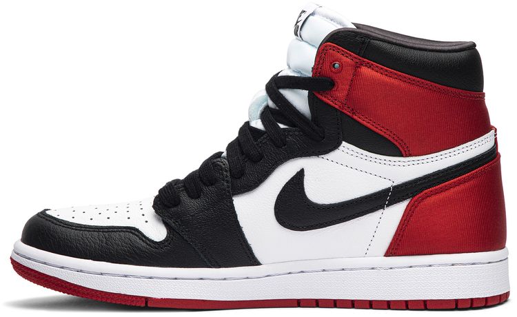 Wmns Air Jordan 1 Retro High Satin Black Toe