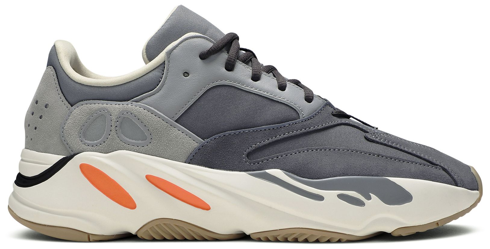 yeezy boost 700 mint