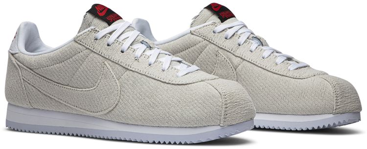 Stranger Things x Nike Classic Cortez QS Upside Down