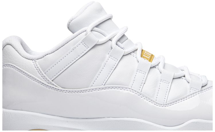 Air Jordan 11 Low Golf Metallic Gold