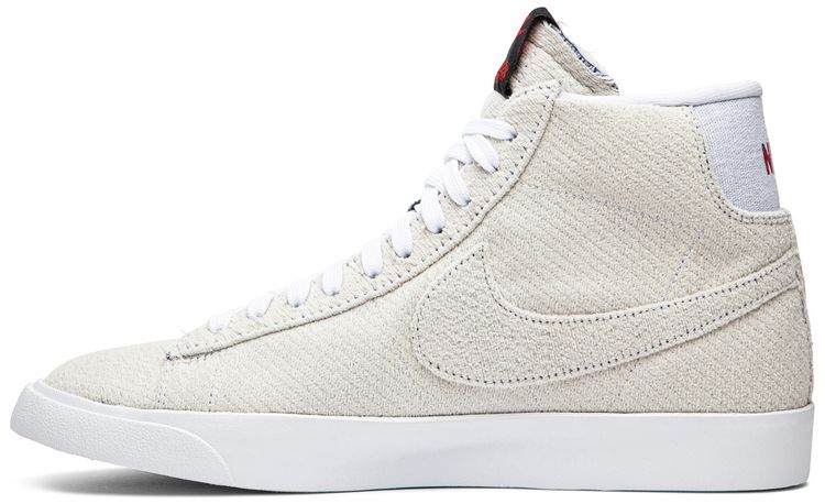 Stranger Things x Nike Blazer Mid QS Upside Down