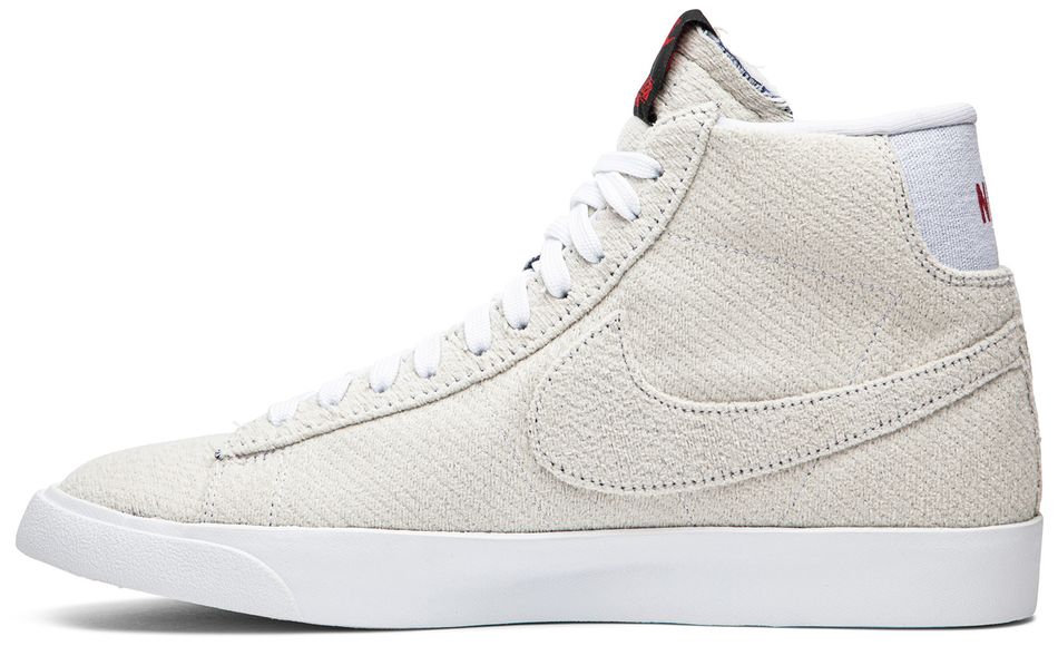 stranger things x blazer mid