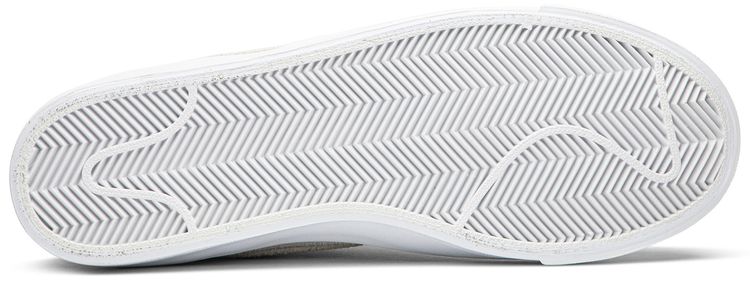 Stranger Things x Nike Blazer Mid QS Upside Down