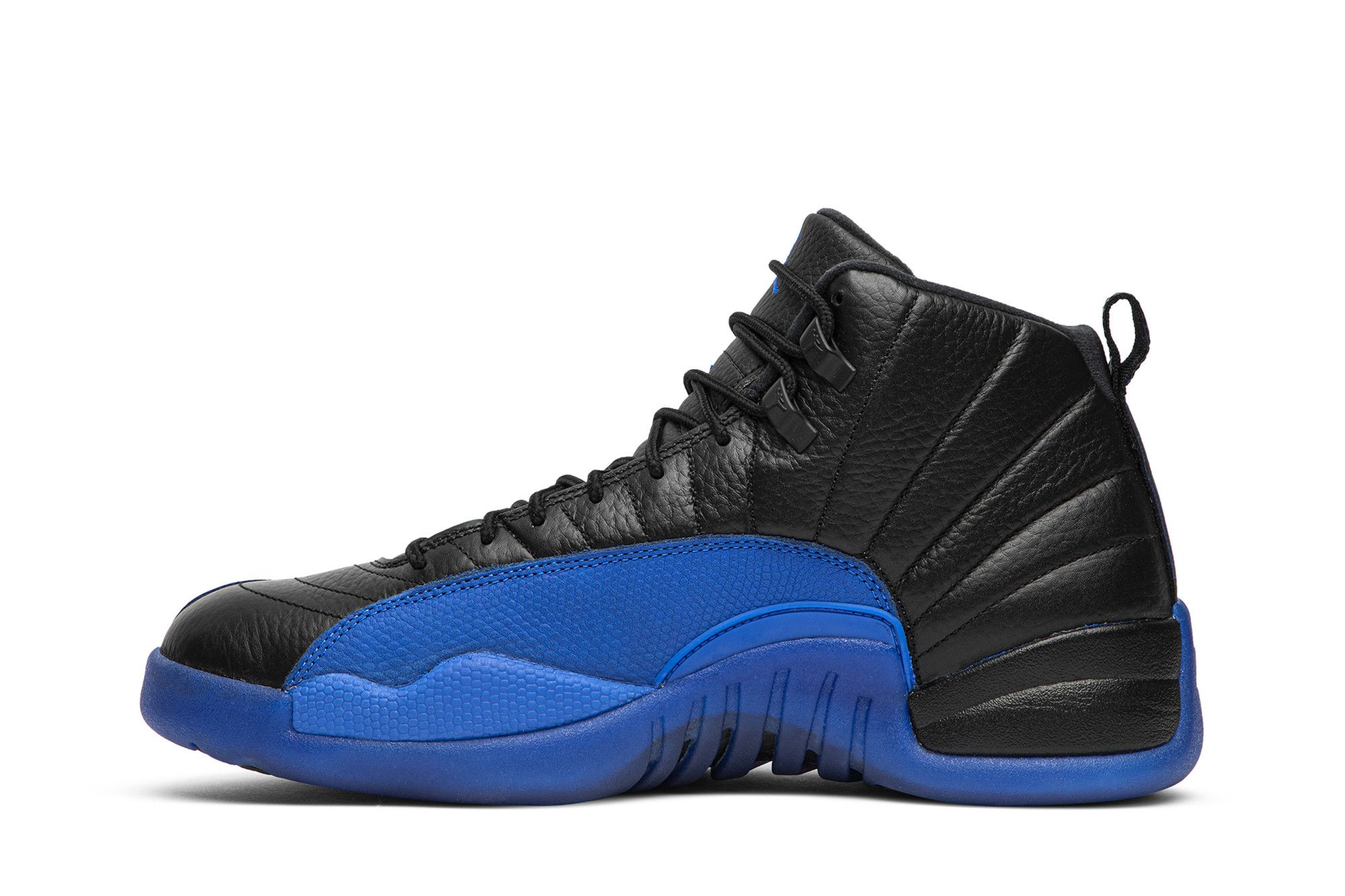 Turquoise and black jordan 12 discount