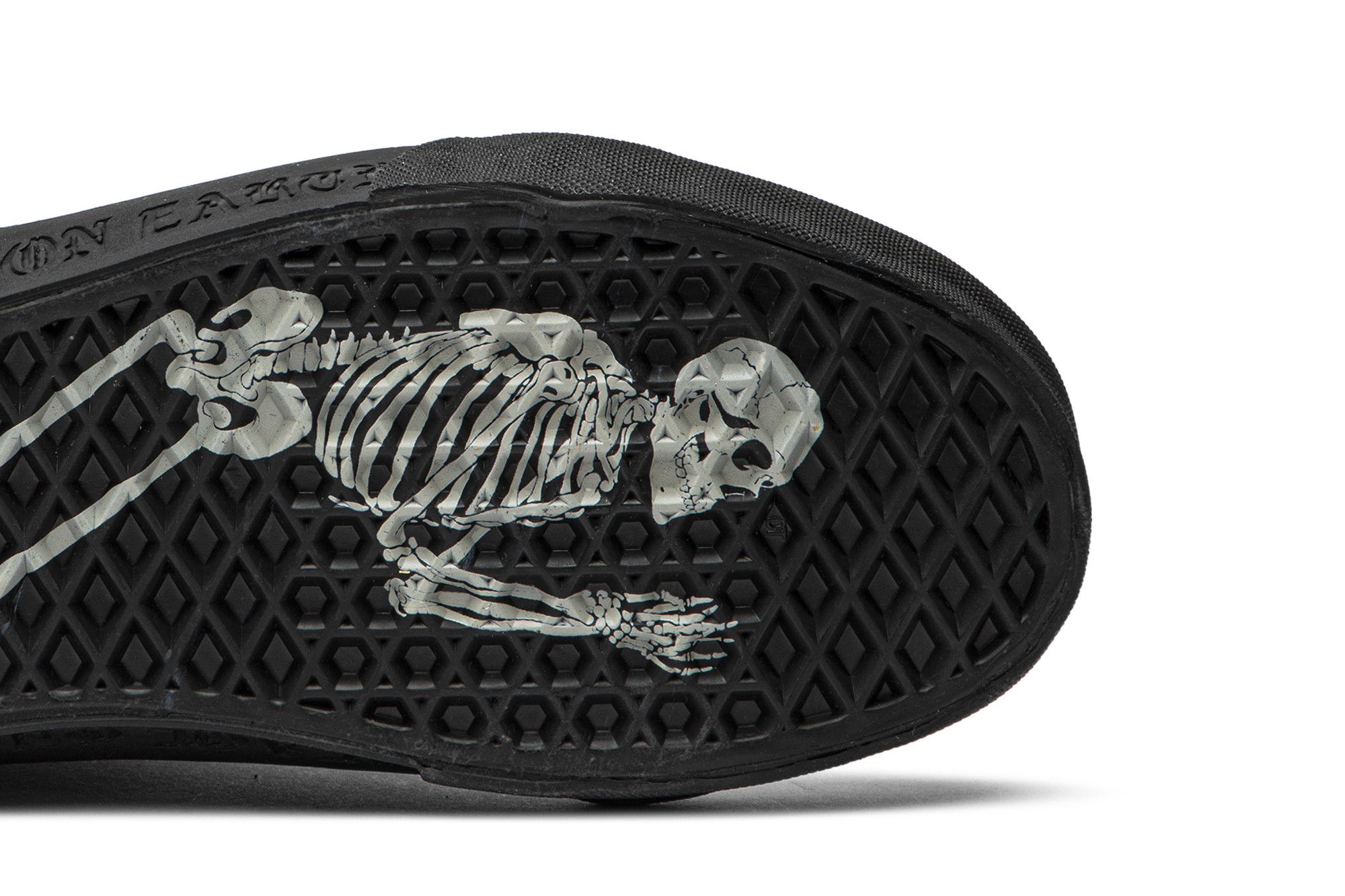 Buy Kith x Mastermind World x Sk8-Hi Reissue Zip LX 'Black