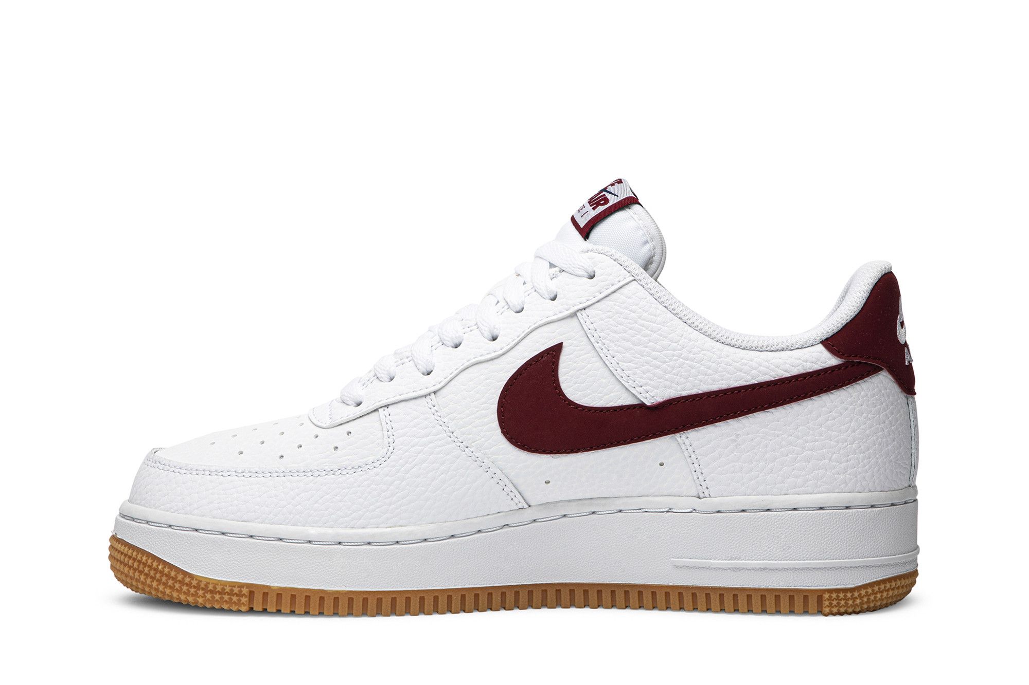 Nike air force 1 red gum bottom best sale