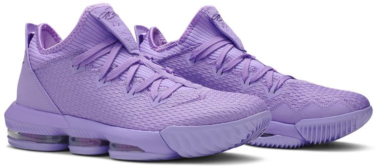 LeBron 16 Low Atomic Purple