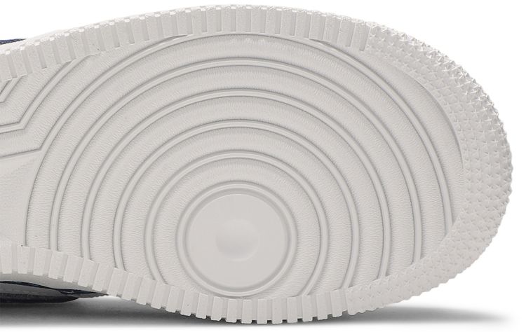 Nike Air Force 1 Low GS Swoosh Chain