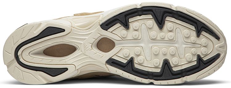 Sneakersnstuff x adidas Temper Run Nude